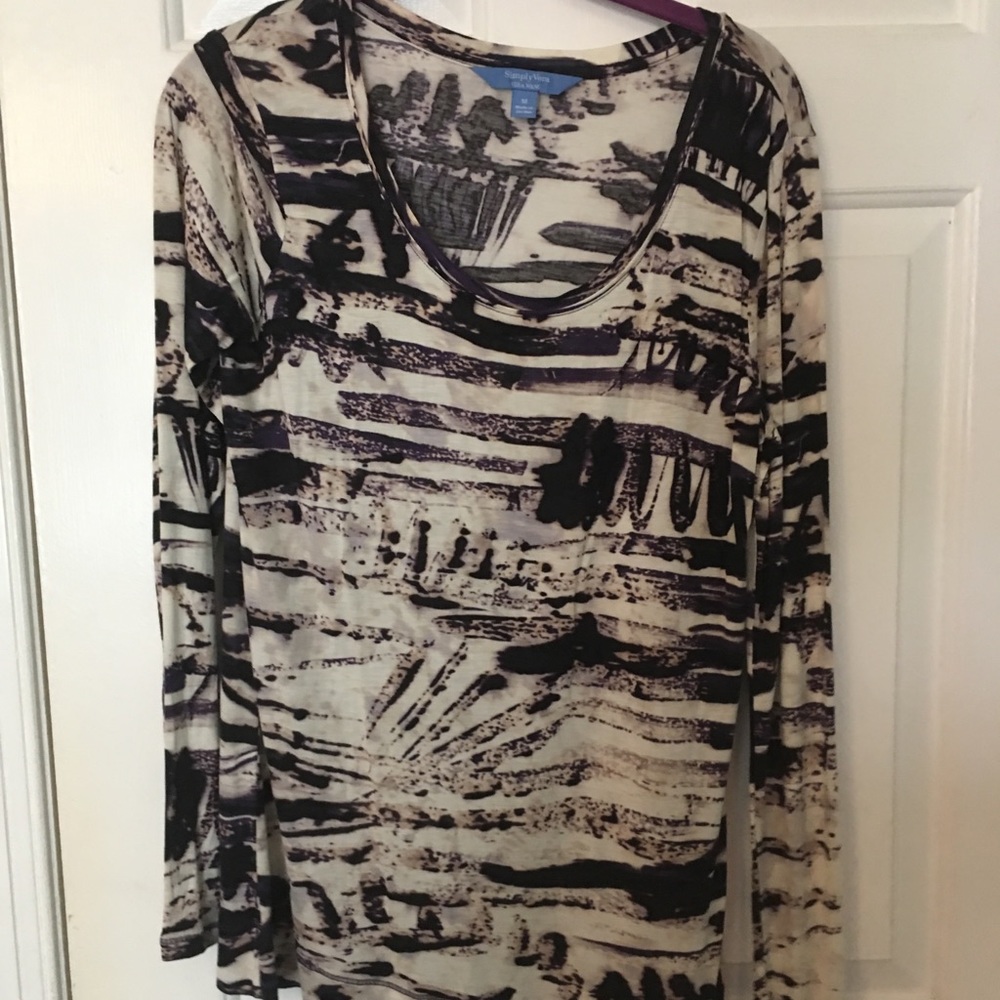 NWOT Vera wang long sleeve top medium